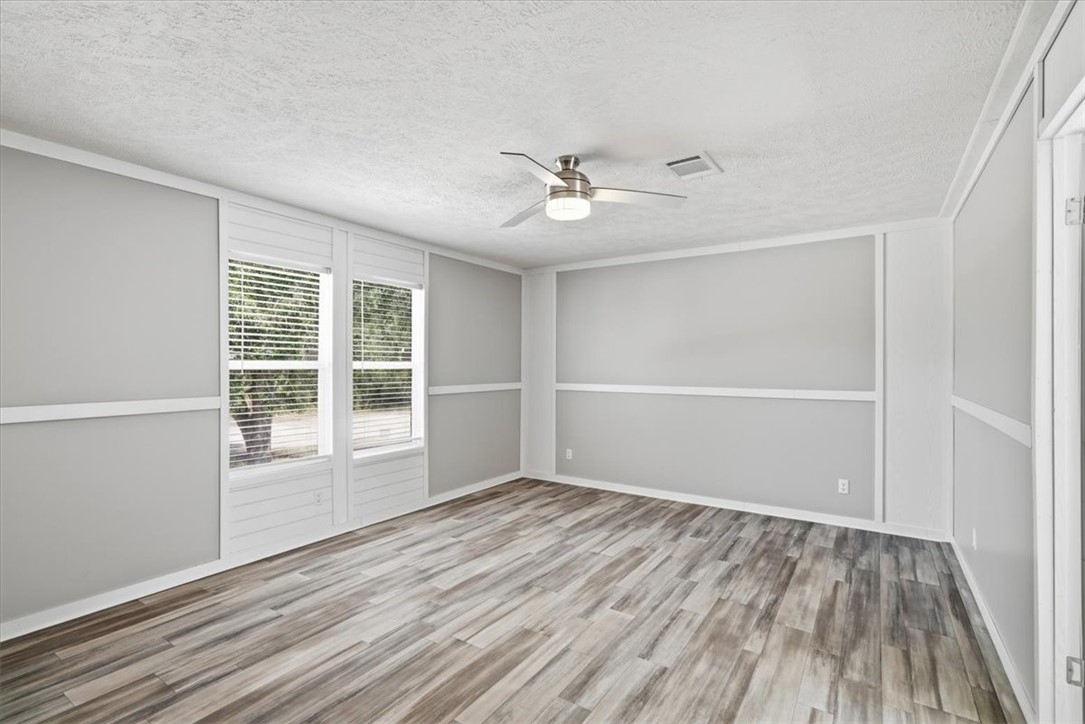 1011 Mark Street George West TX 78022