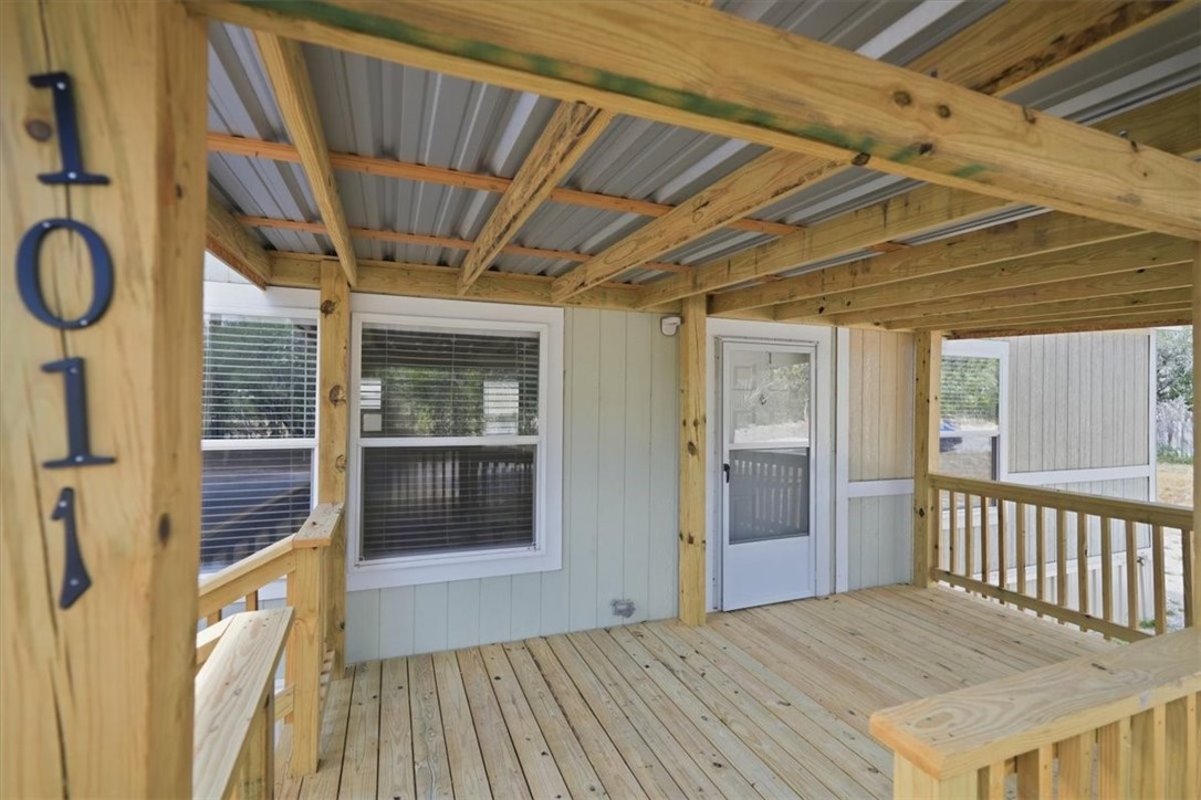1011 Mark Street George West TX 78022