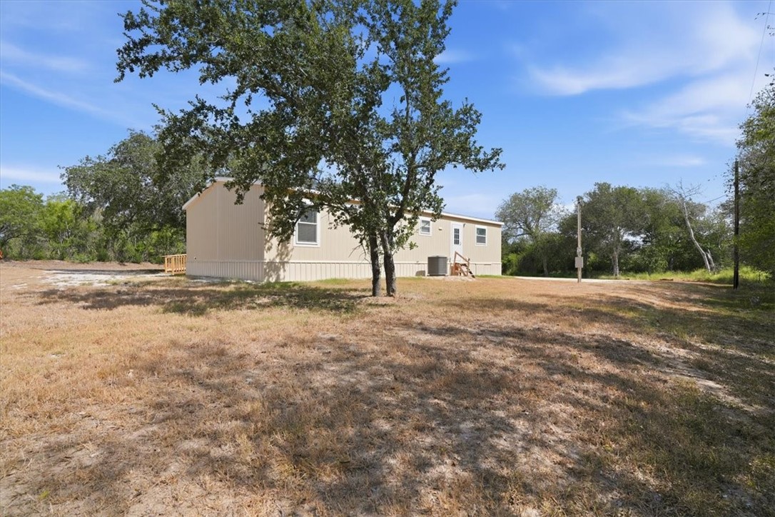 1011 Mark Street George West TX 78022