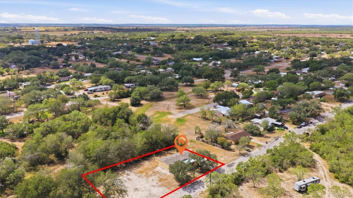 1011 Mark Street George West TX 78022