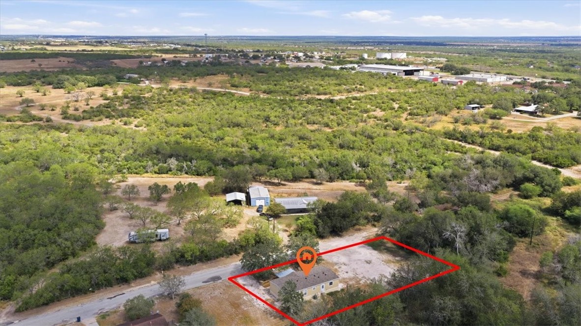 1011 Mark Street George West TX 78022
