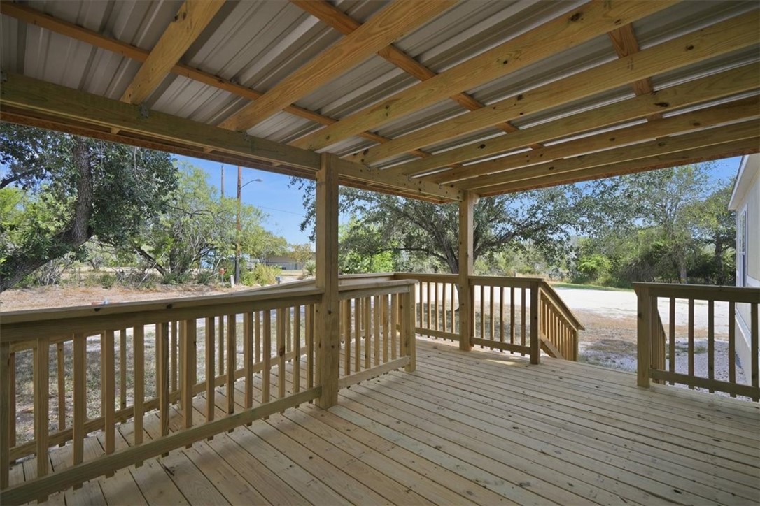 1011 Mark Street George West TX 78022