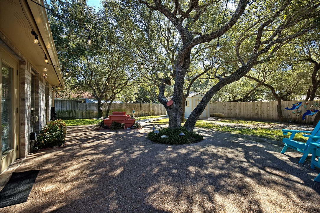 106 N Santa Clara Drive Rockport TX 78382
