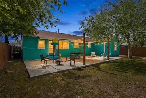 626 Robert Drive Corpus Christi TX 78412