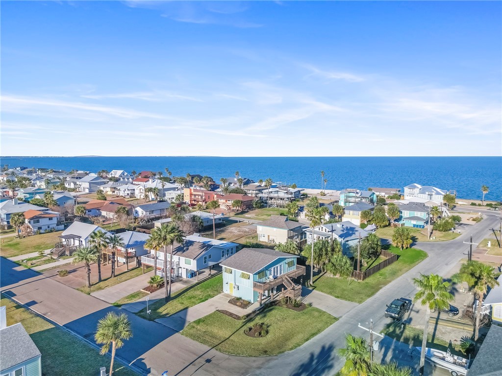 1 Lauderdale Drive Rockport TX 78382