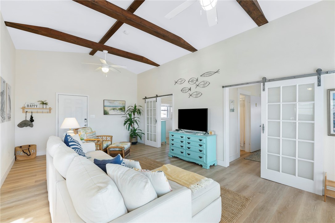 1 Lauderdale Drive Rockport TX 78382