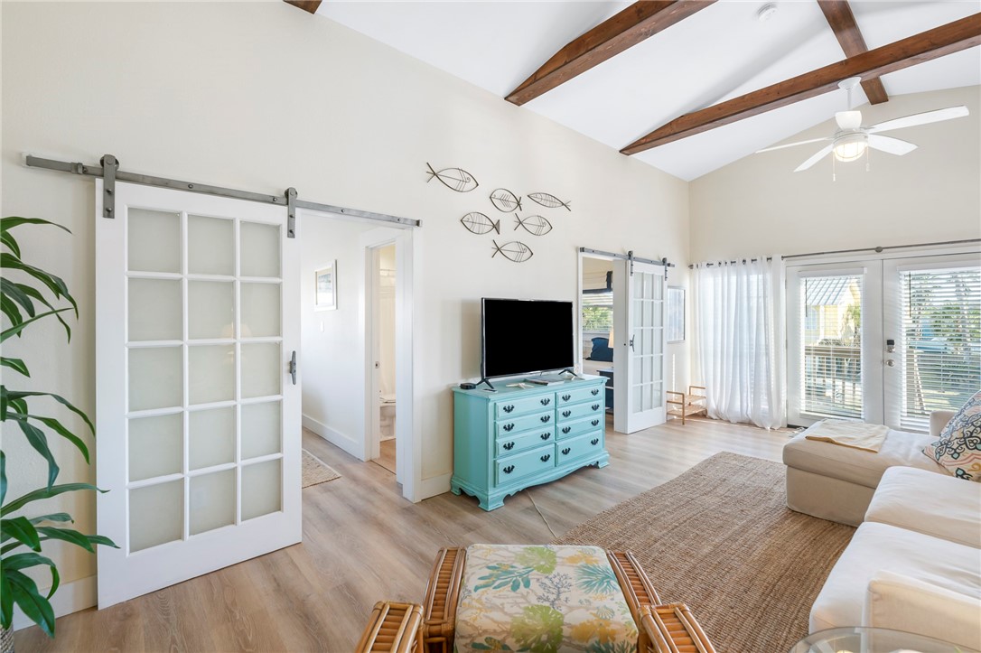 1 Lauderdale Drive Rockport TX 78382