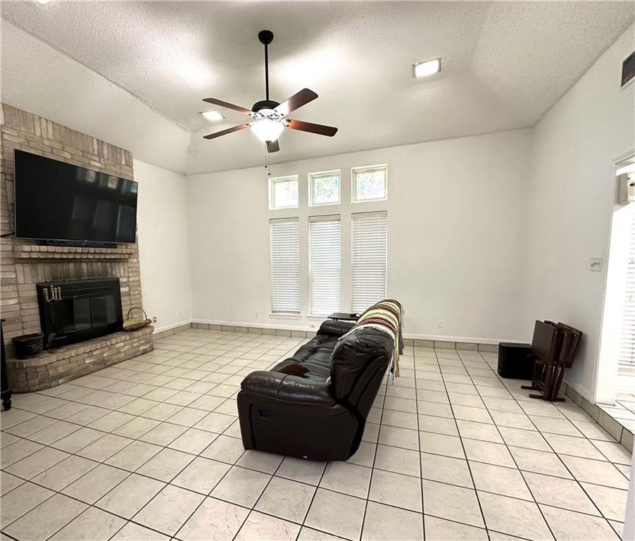 4241 Lake Tahoe Drive Corpus Christi TX 78413