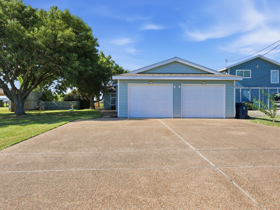 814 Rattlesnake Point Rockport TX 78382