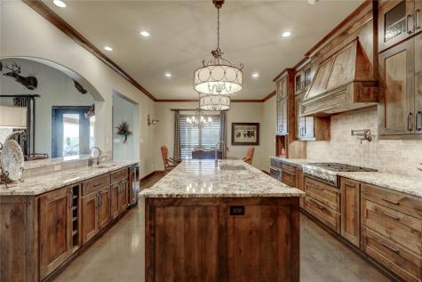 1901 Glenoak Drive Corpus Christi TX 78418
