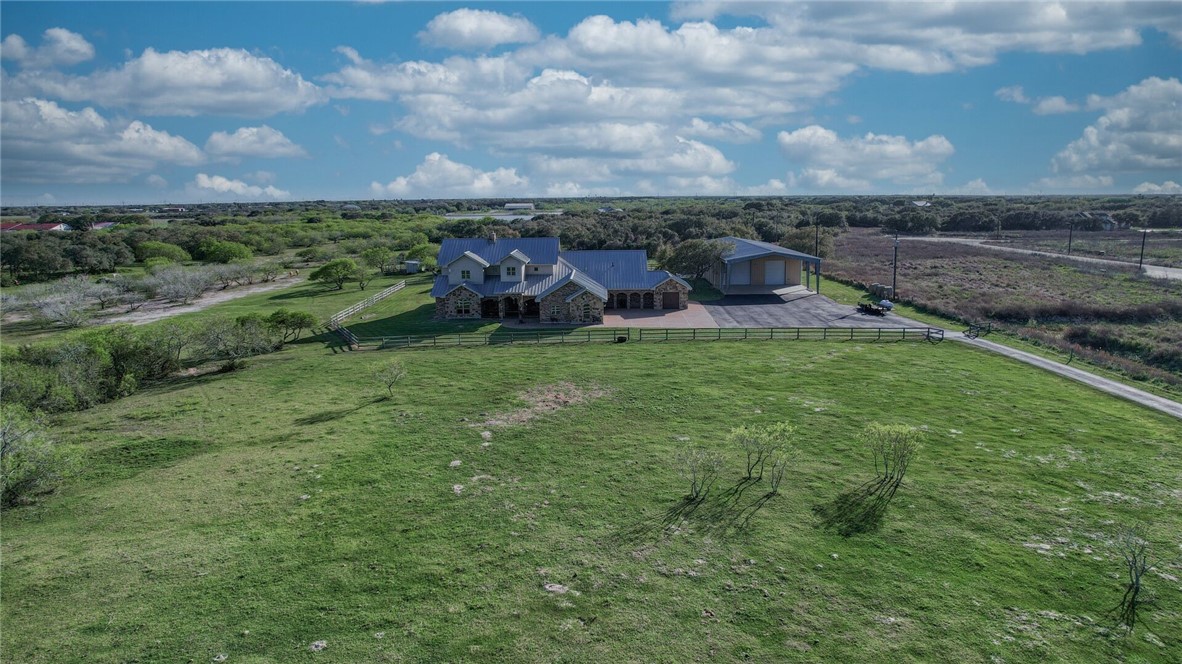 1901 Glenoak Drive Corpus Christi TX 78418