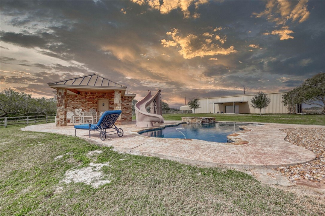 1901 Glenoak Drive Corpus Christi TX 78418