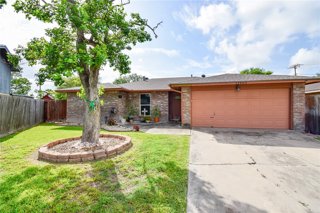 11902 Black Peak Corpus Christi TX 78410