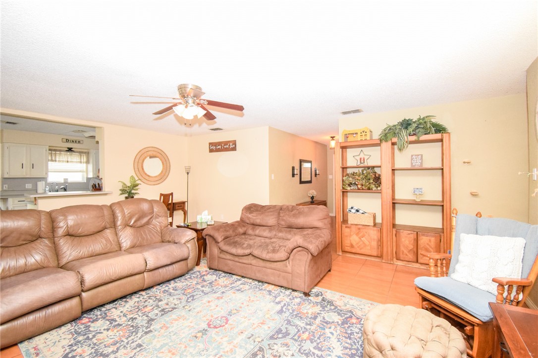 11902 Black Peak Corpus Christi TX 78410