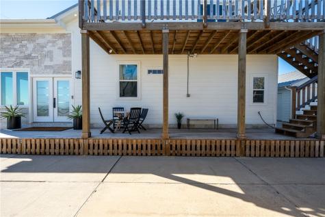 605 & 607 Copano Bay Drive Bayside TX 78340