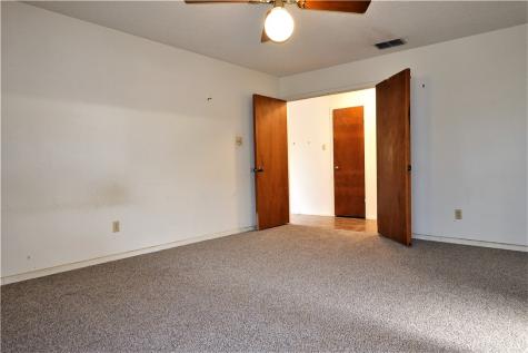 2202 Aspen Drive Portland TX 78374