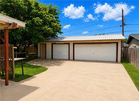 3206 Meadow Ridge Drive Corpus Christi TX 78418