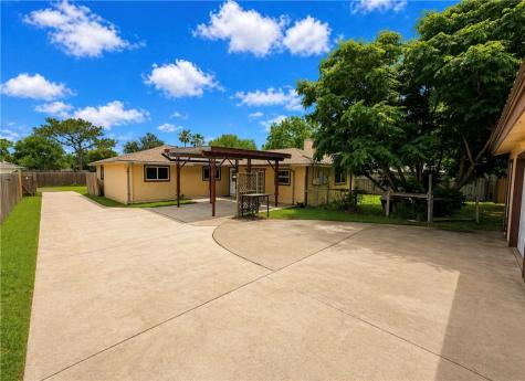 3206 Meadow Ridge Drive Corpus Christi TX 78418