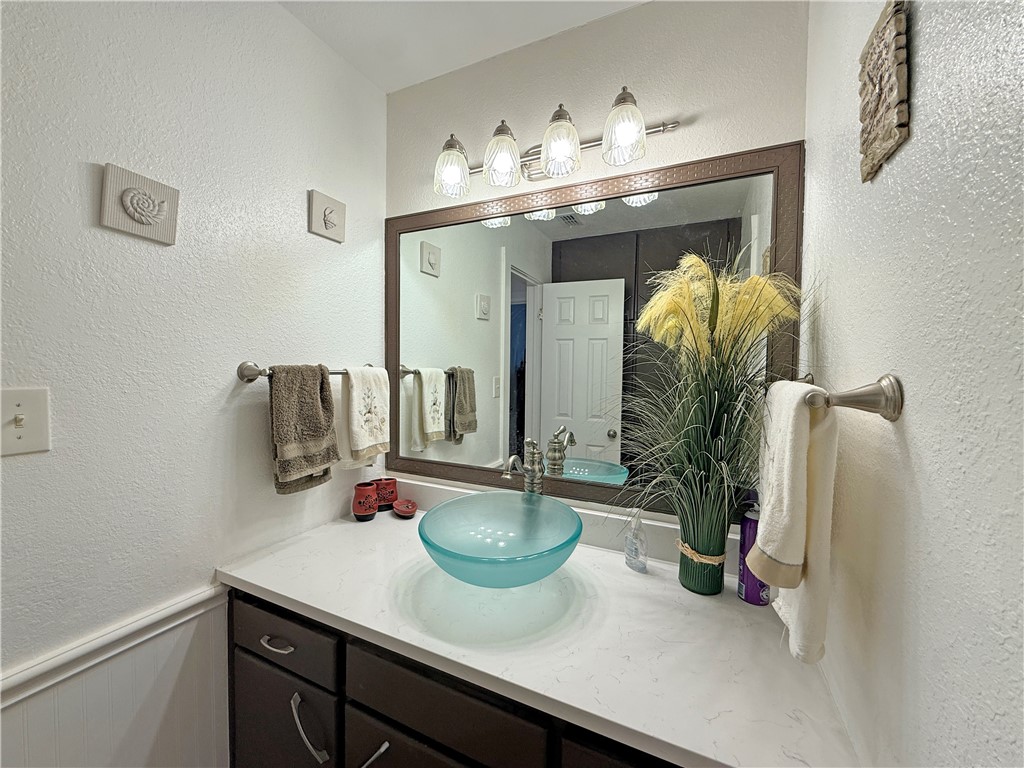 105 Copano Cove Road Rockport TX 78382