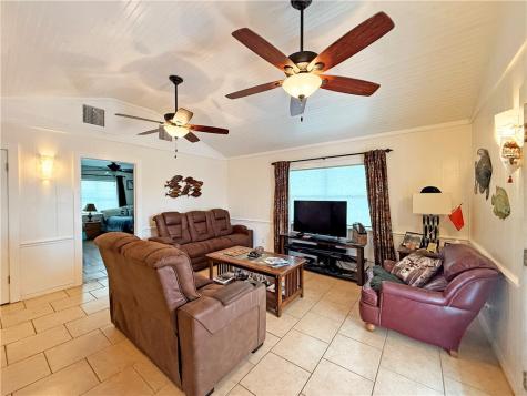 105 Copano Cove Road Rockport TX 78382