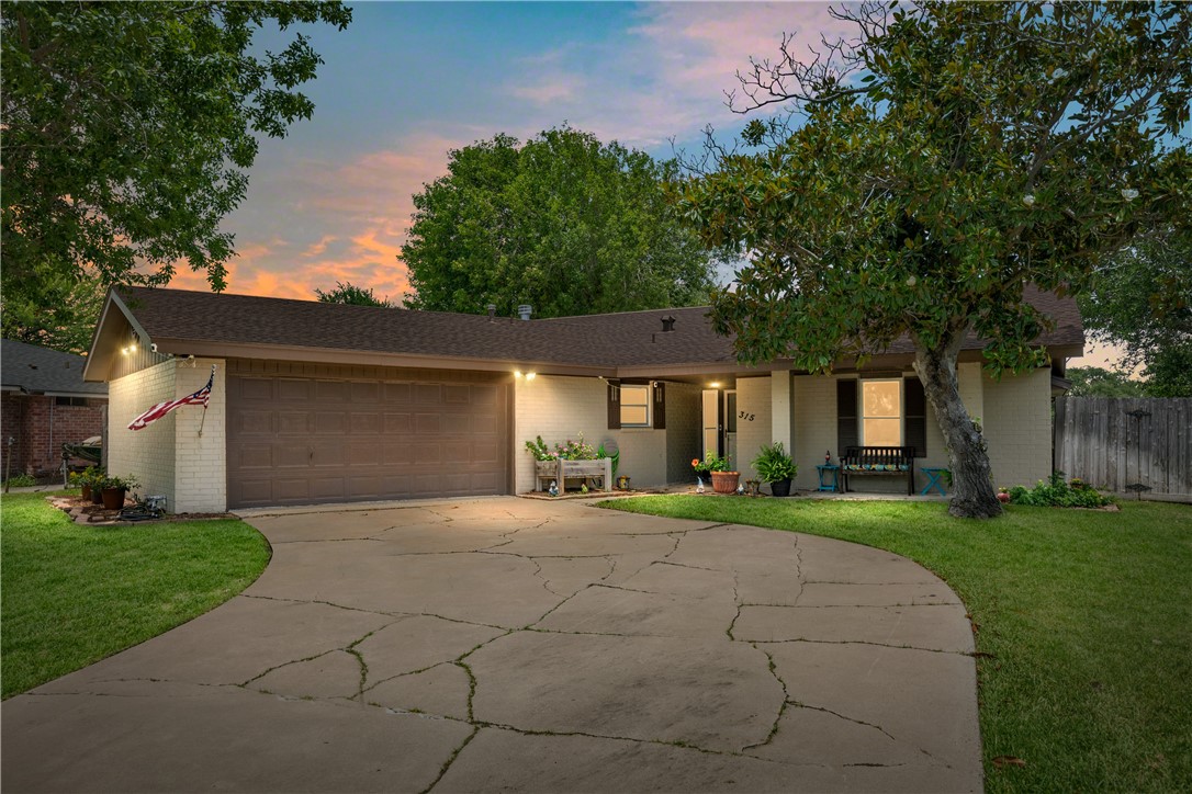 315 Seco Drive Portland TX 78374