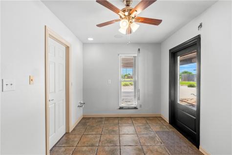 200 Elm Street Portland TX 78374
