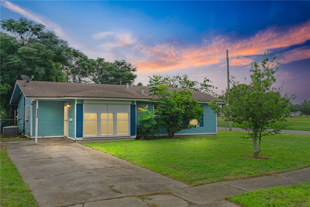 4234 Sherwood Drive Corpus Christi TX 78411