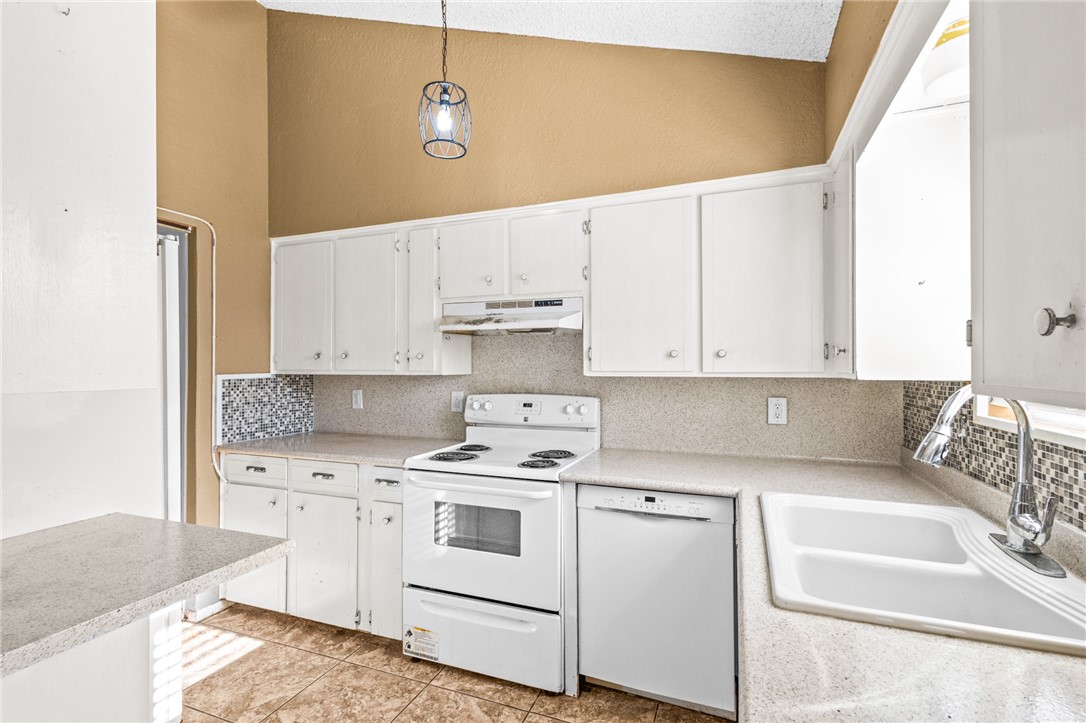 1930 Tara Drive Corpus Christi TX 78412