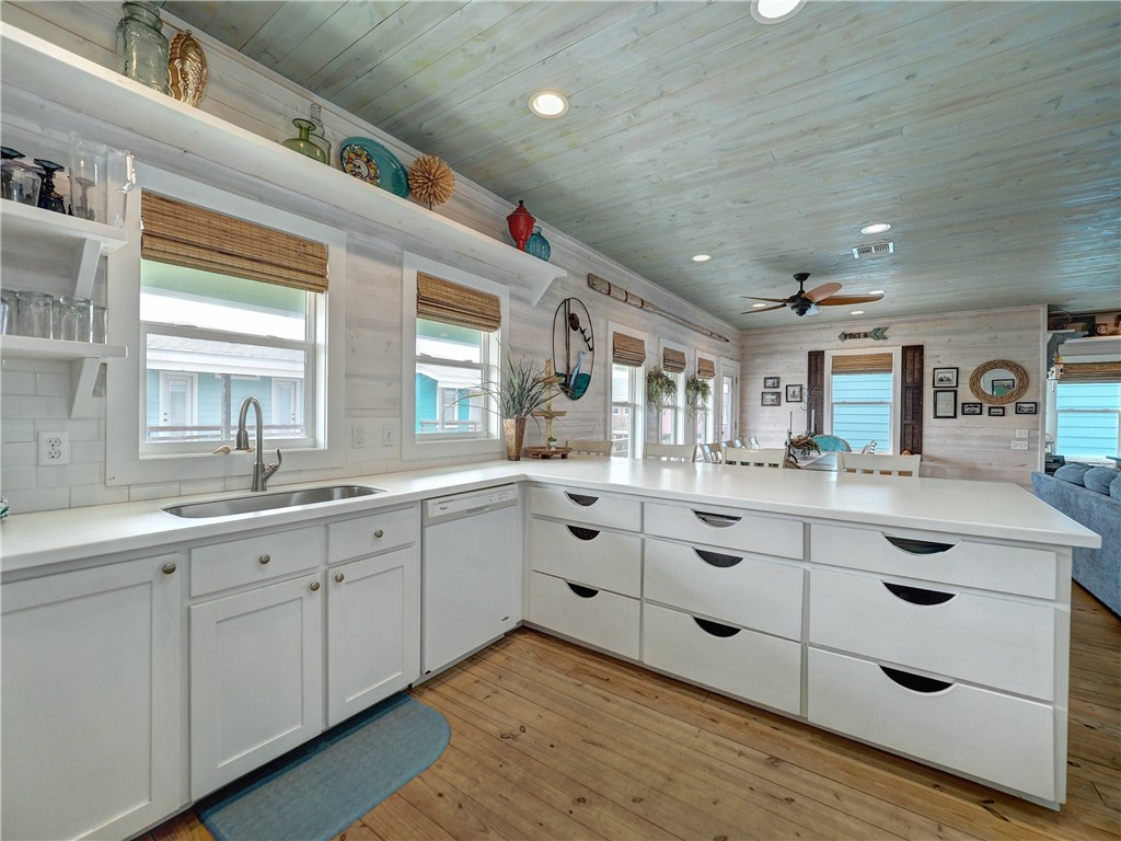 2727 S 11th Street 4 Port Aransas TX 78373