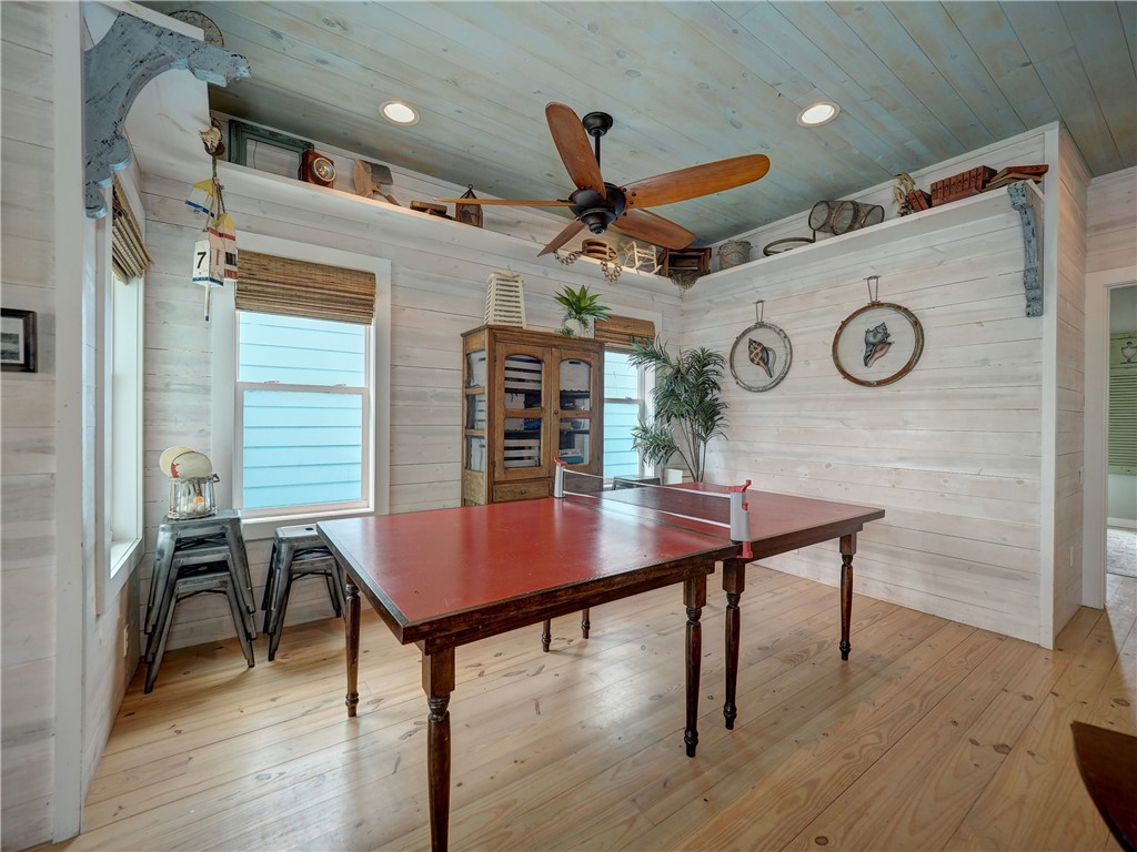 2727 S 11th Street 4 Port Aransas TX 78373