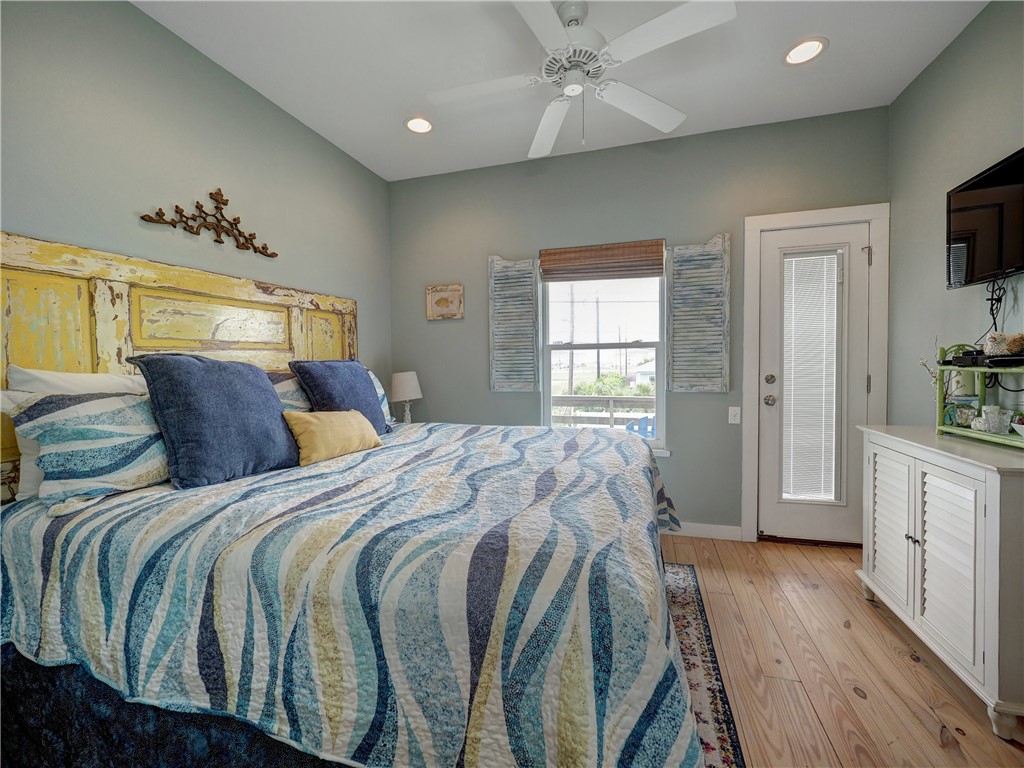 2727 S 11th Street 4 Port Aransas TX 78373
