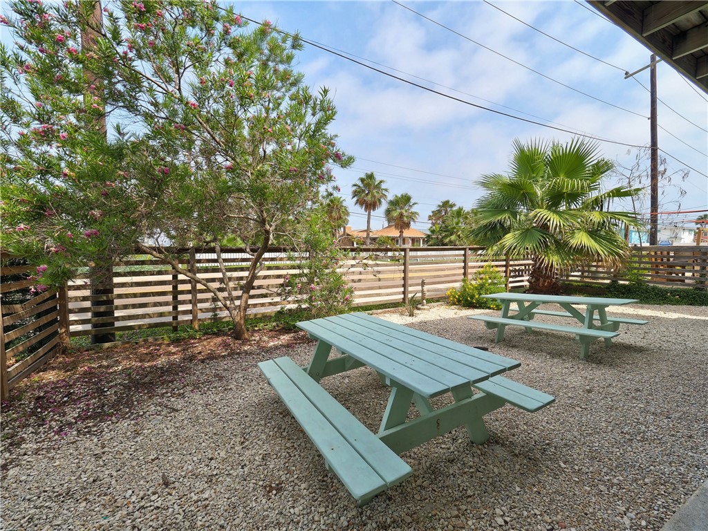 2727 S 11th Street 4 Port Aransas TX 78373