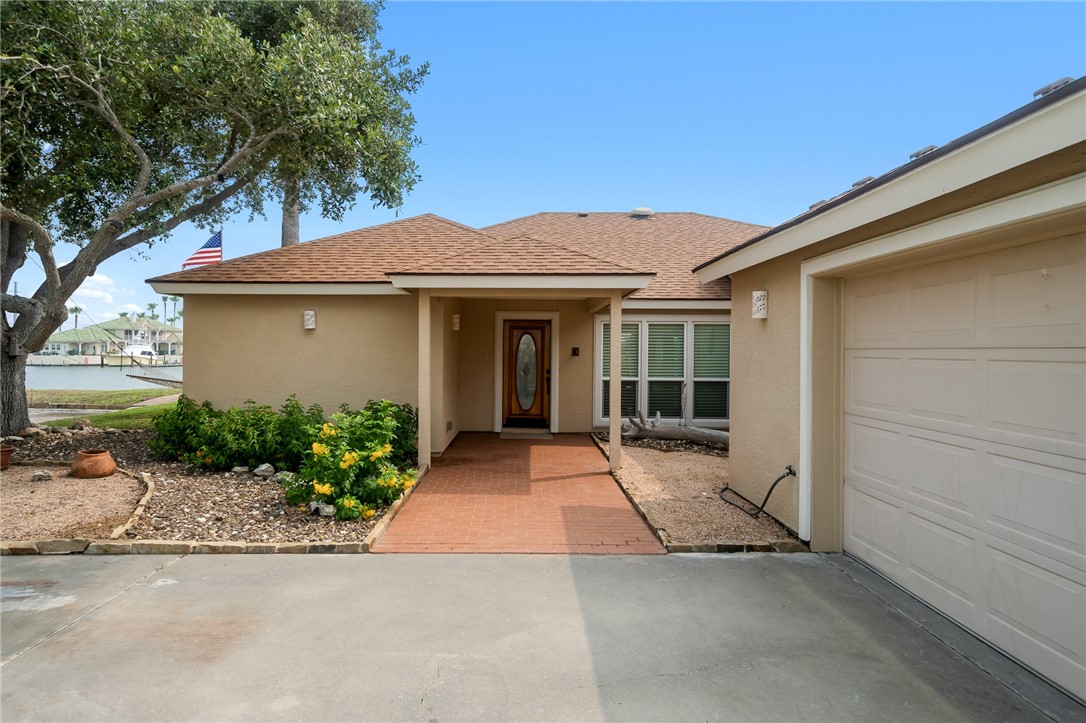 108 Dolphin Court Aransas Pass TX 78336