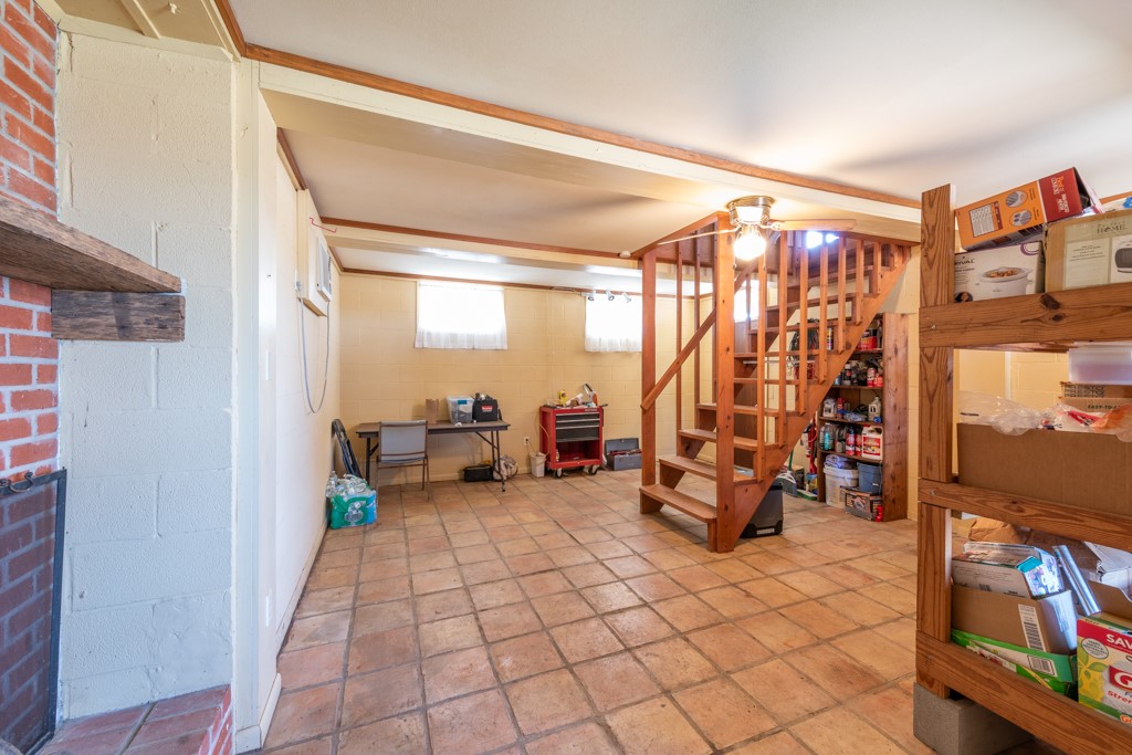 167 Buckeye Knoll Road George West TX 78022