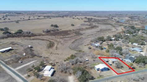 167 Buckeye Knoll Road George West TX 78022