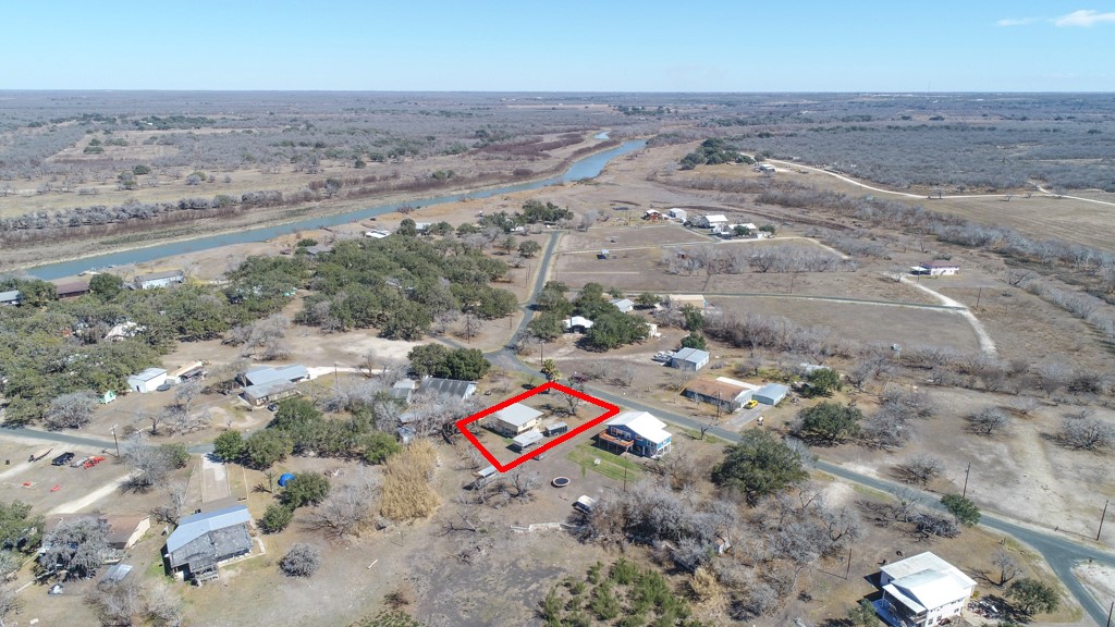 167 Buckeye Knoll Road George West TX 78022