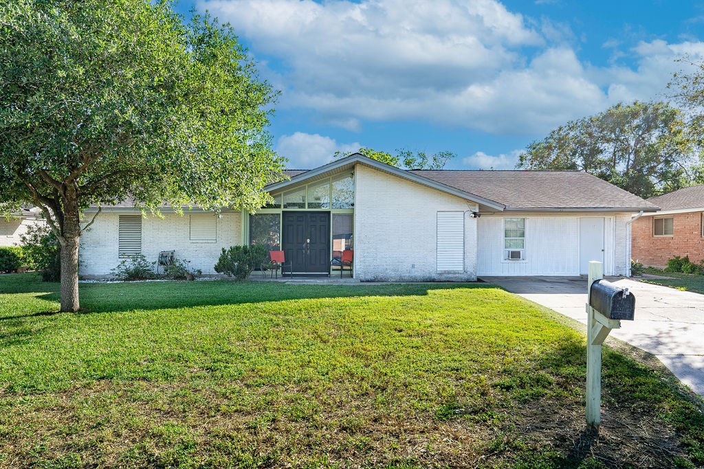 10649 Westwood Drive Corpus Christi TX 78410