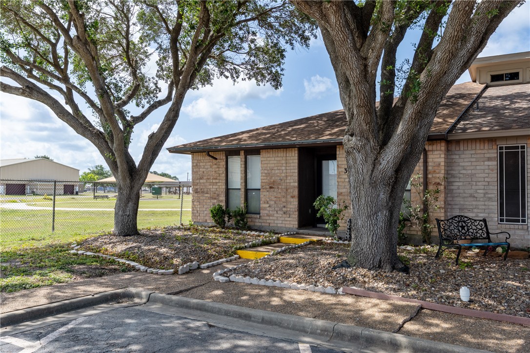 13656 Teague 35 Corpus Christi TX 78410