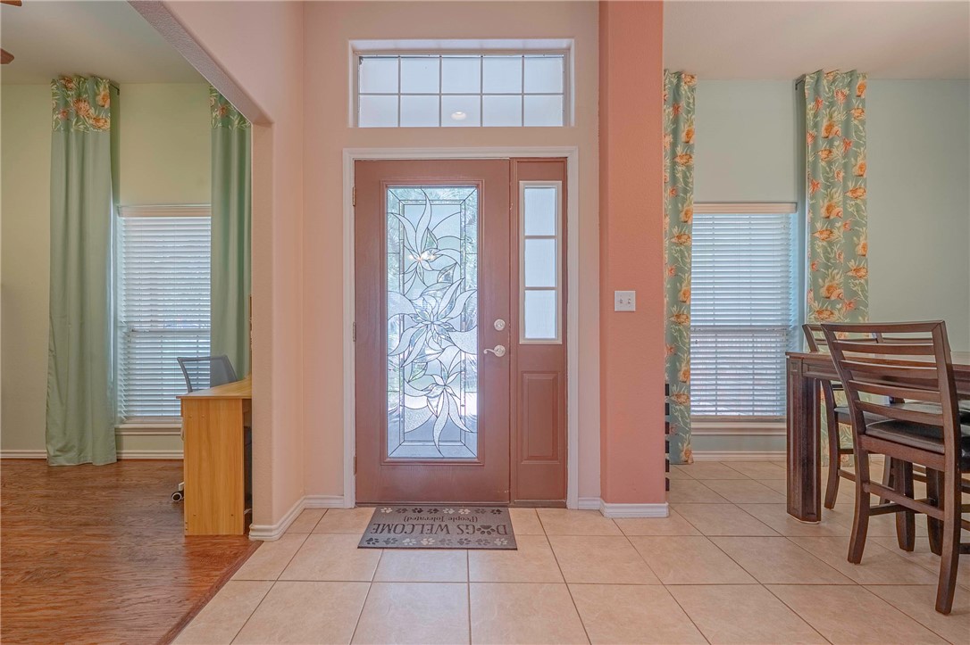412 Fairway Oaks Street Rockport TX 78382