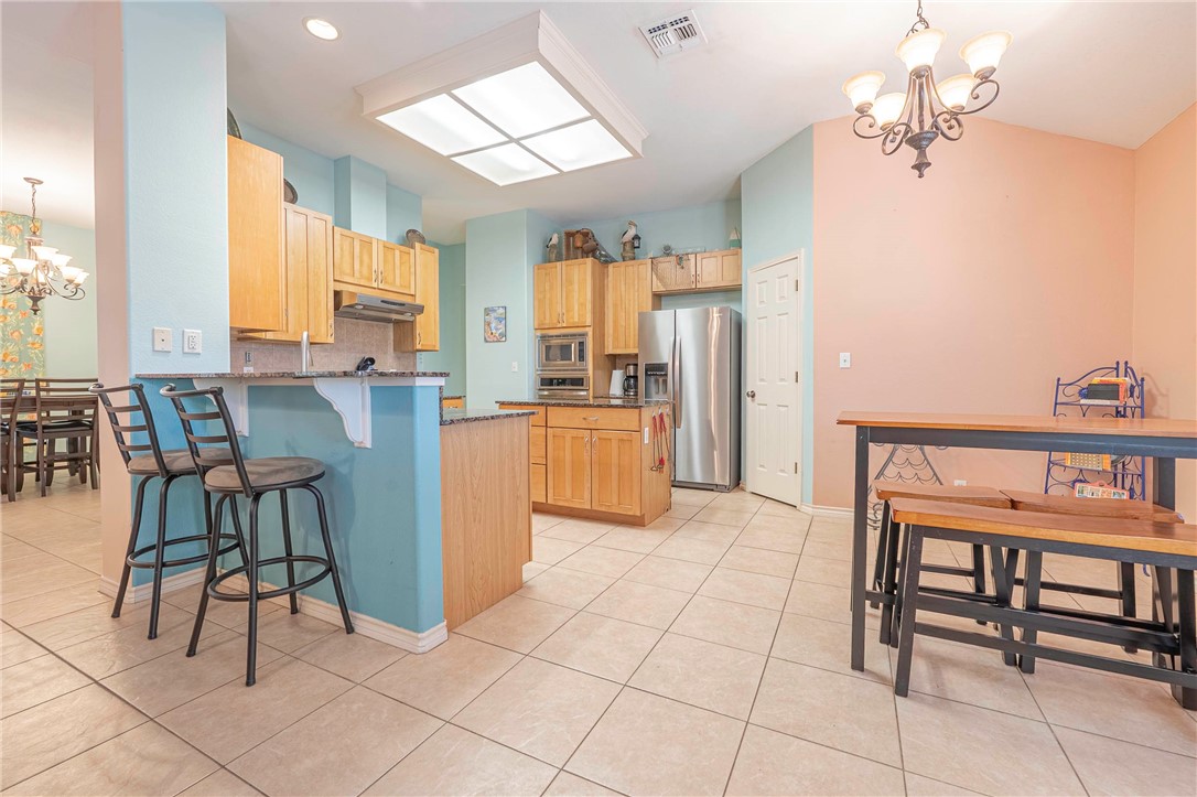 412 Fairway Oaks Street Rockport TX 78382