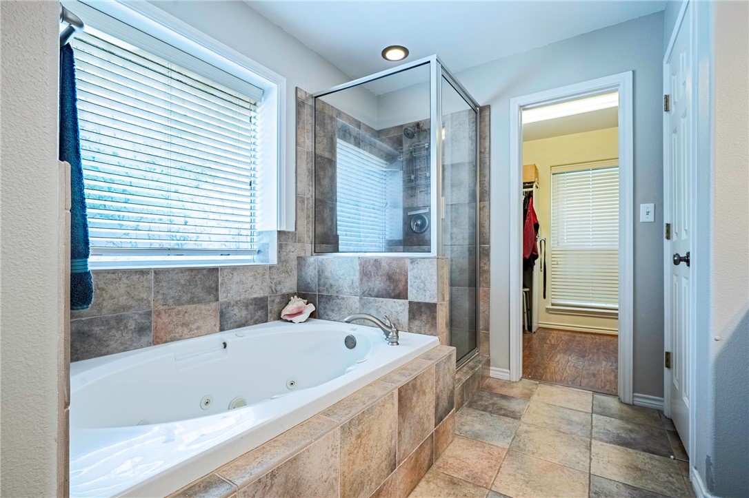 412 Fairway Oaks Street Rockport TX 78382