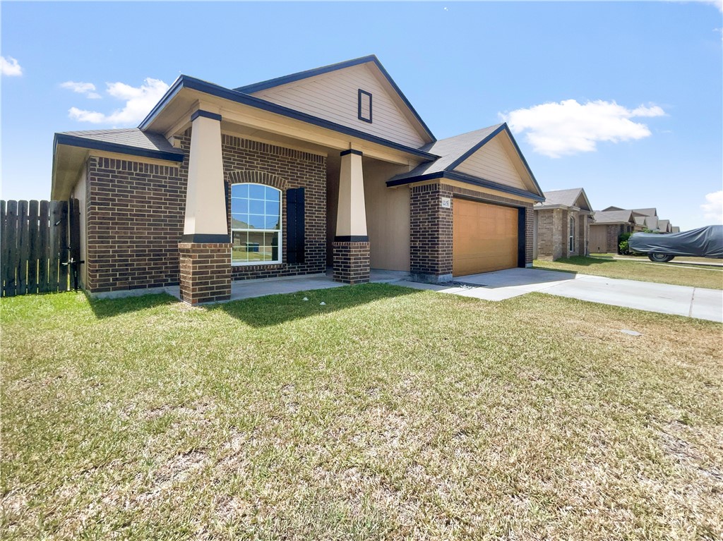 3205 Shallow Creek Drive Corpus Christi TX 78410