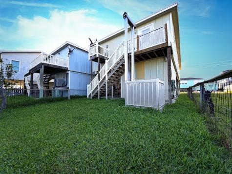 1018 S Station Street Port Aransas TX 78373