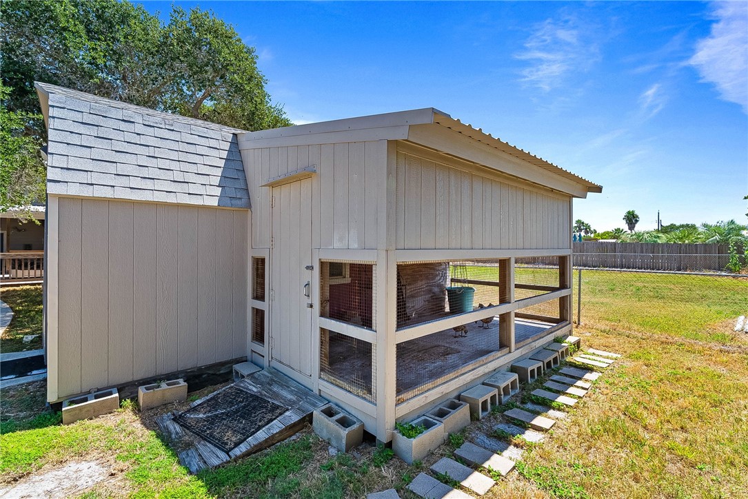 2001 S Mathis Street Rockport TX 78382