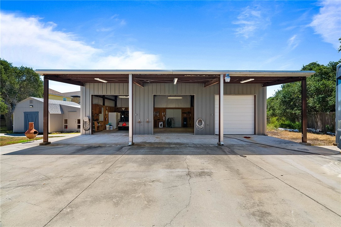 2001 S Mathis Street Rockport TX 78382