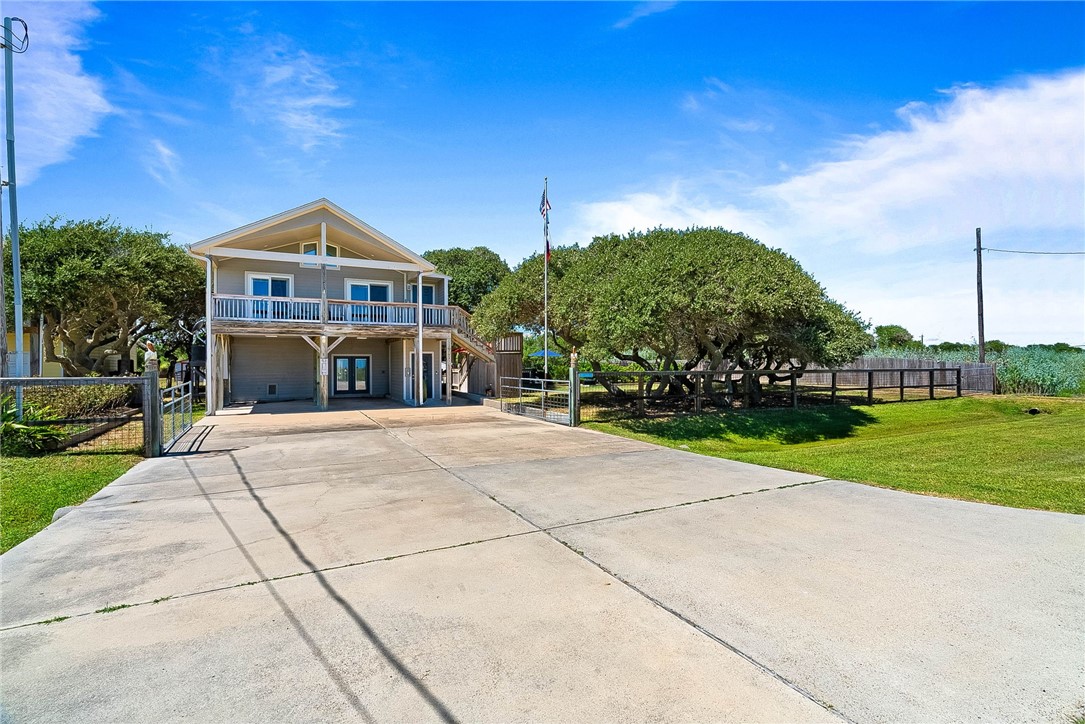 2001 S Mathis Street Rockport TX 78382
