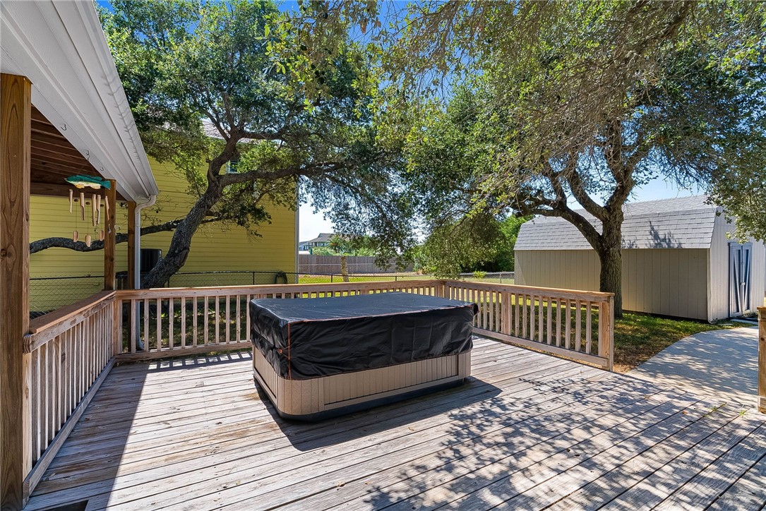 2001 S Mathis Street Rockport TX 78382