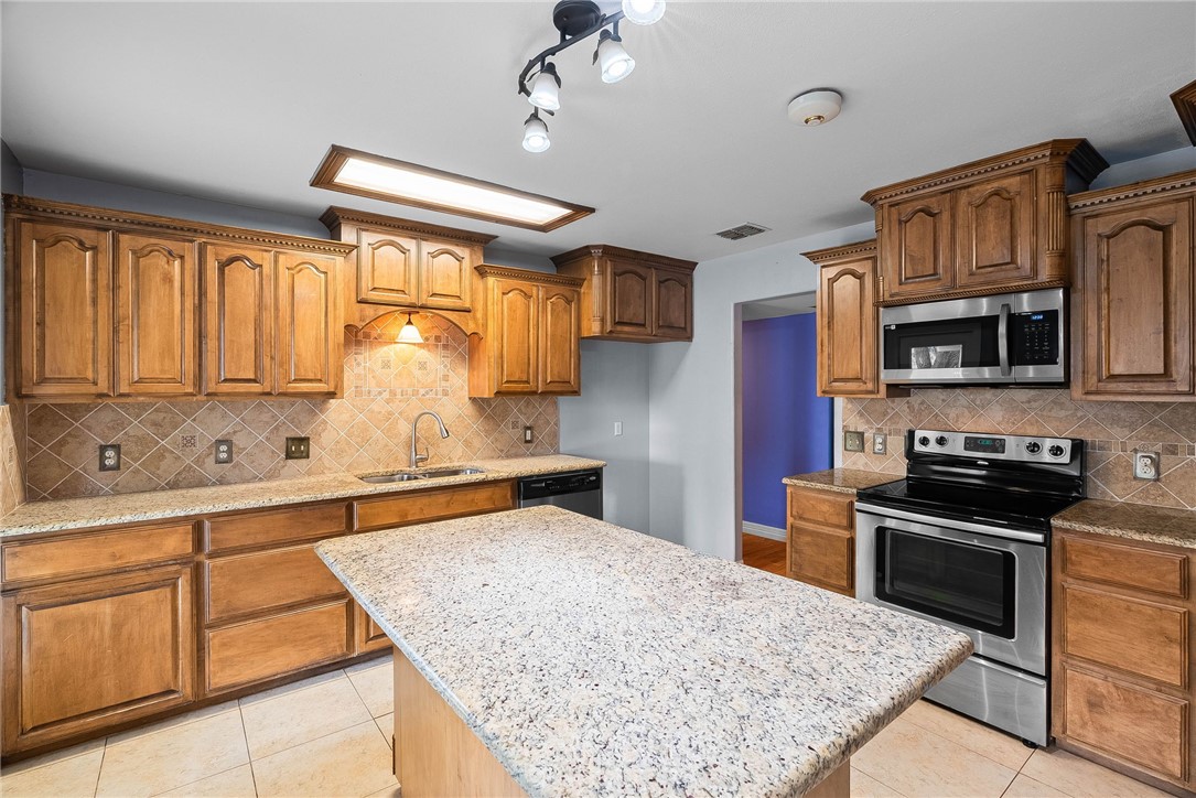 2710 Victoria Park Drive Corpus Christi TX 78414