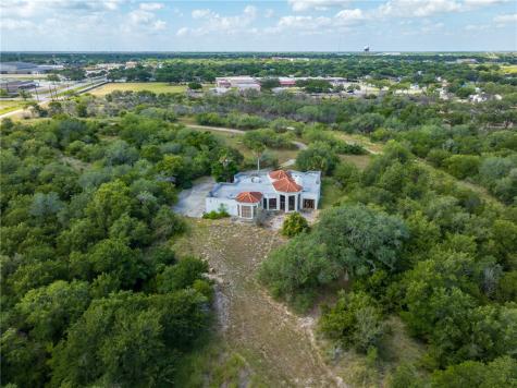 643 N Pirate Boulevard Sinton TX 78387