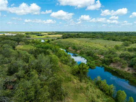 643 N Pirate Boulevard Sinton TX 78387